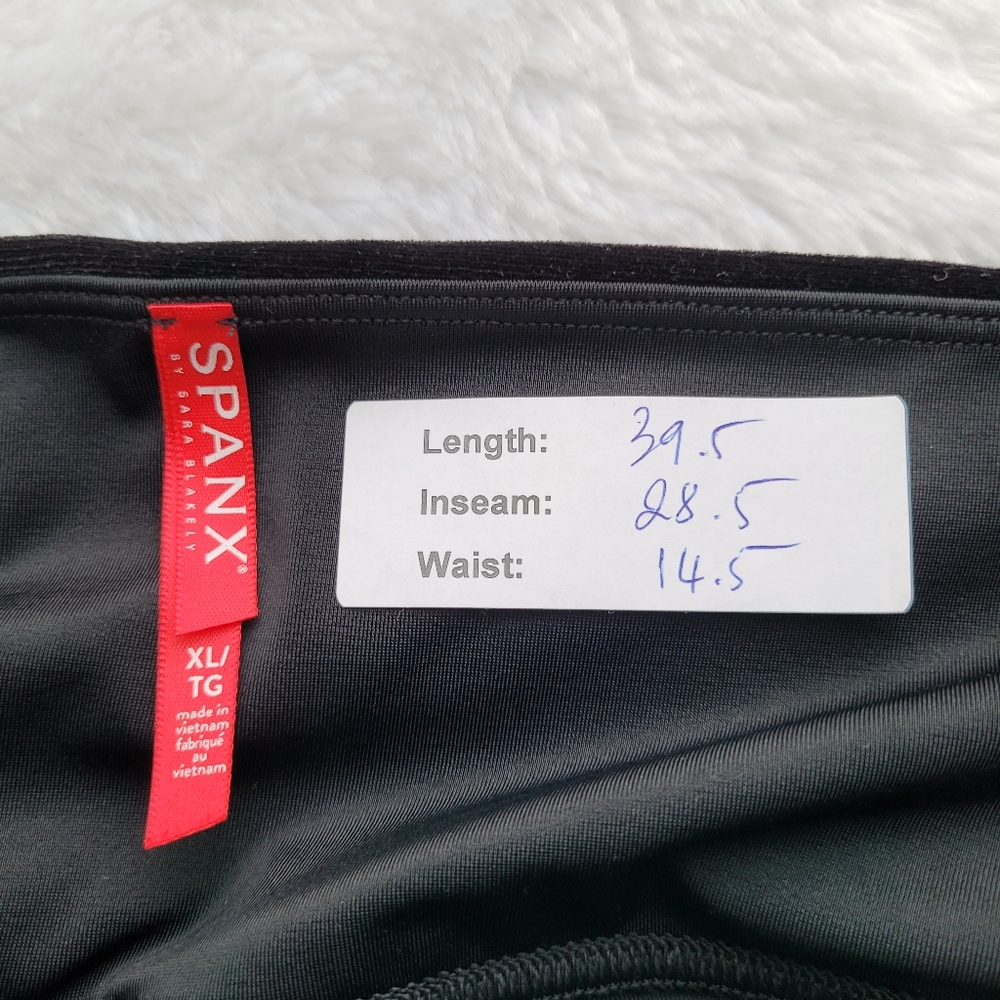SPANX Velvet Leggings - Picture 10 of 13